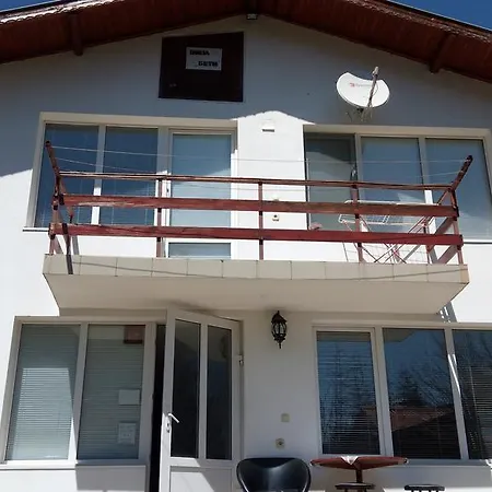 Betty Guest house *